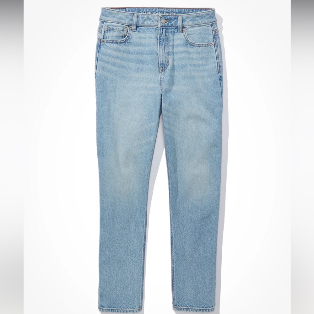 American Eagle Strigid Mom Jeans